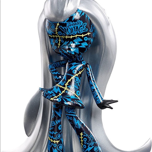 LOOKING FOR: Monster High Vinyl Figurines! - Picture 7 of 12